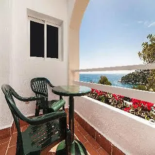 Globales Apartamentos Cala Vinas Only Adults 16