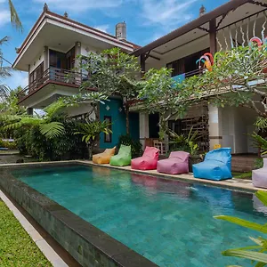 green-sala-house.ubudhotelsnow.com/